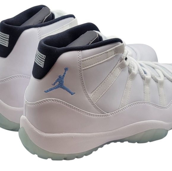 Men's Jordan 11 Legend Blue (2014) - Picture 8 of 12